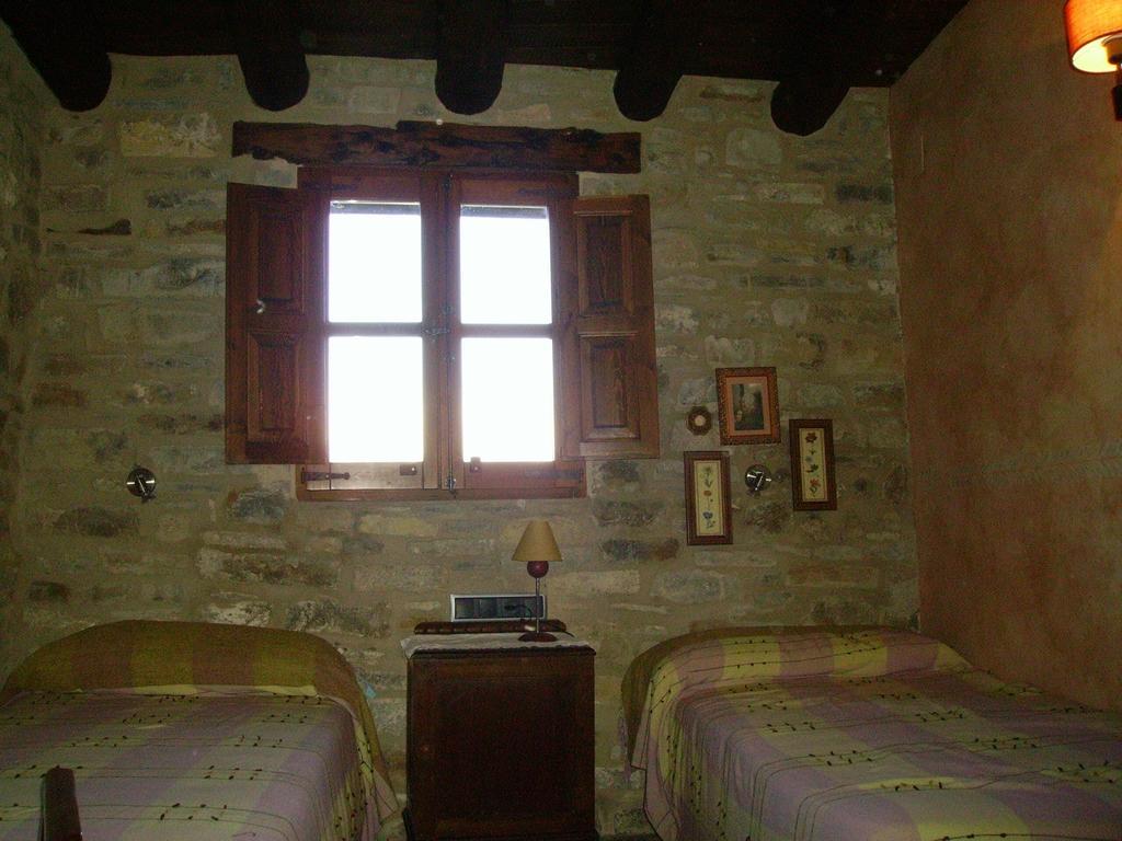 Casa Mur De Alujan Tierrantona Oda fotoğraf