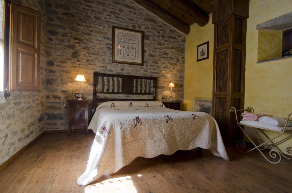Casa Mur De Alujan Tierrantona Oda fotoğraf