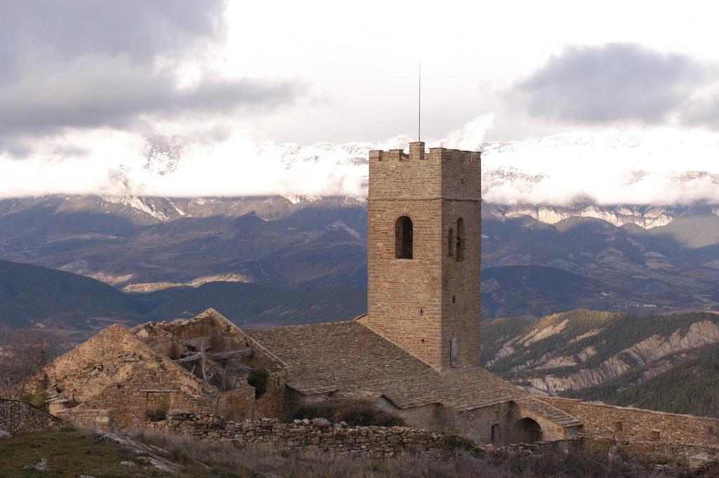 Casa Mur De Alujan Tierrantona Dış mekan fotoğraf