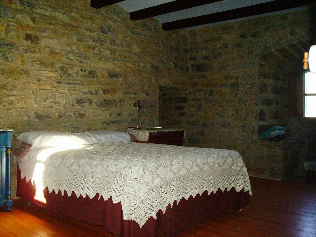 Casa Mur De Alujan Tierrantona Dış mekan fotoğraf